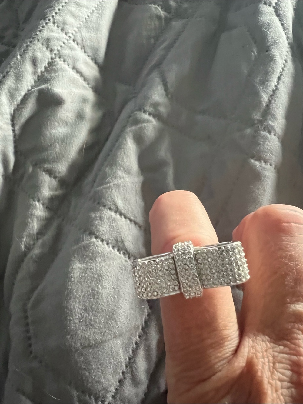 Swarovski bow ring